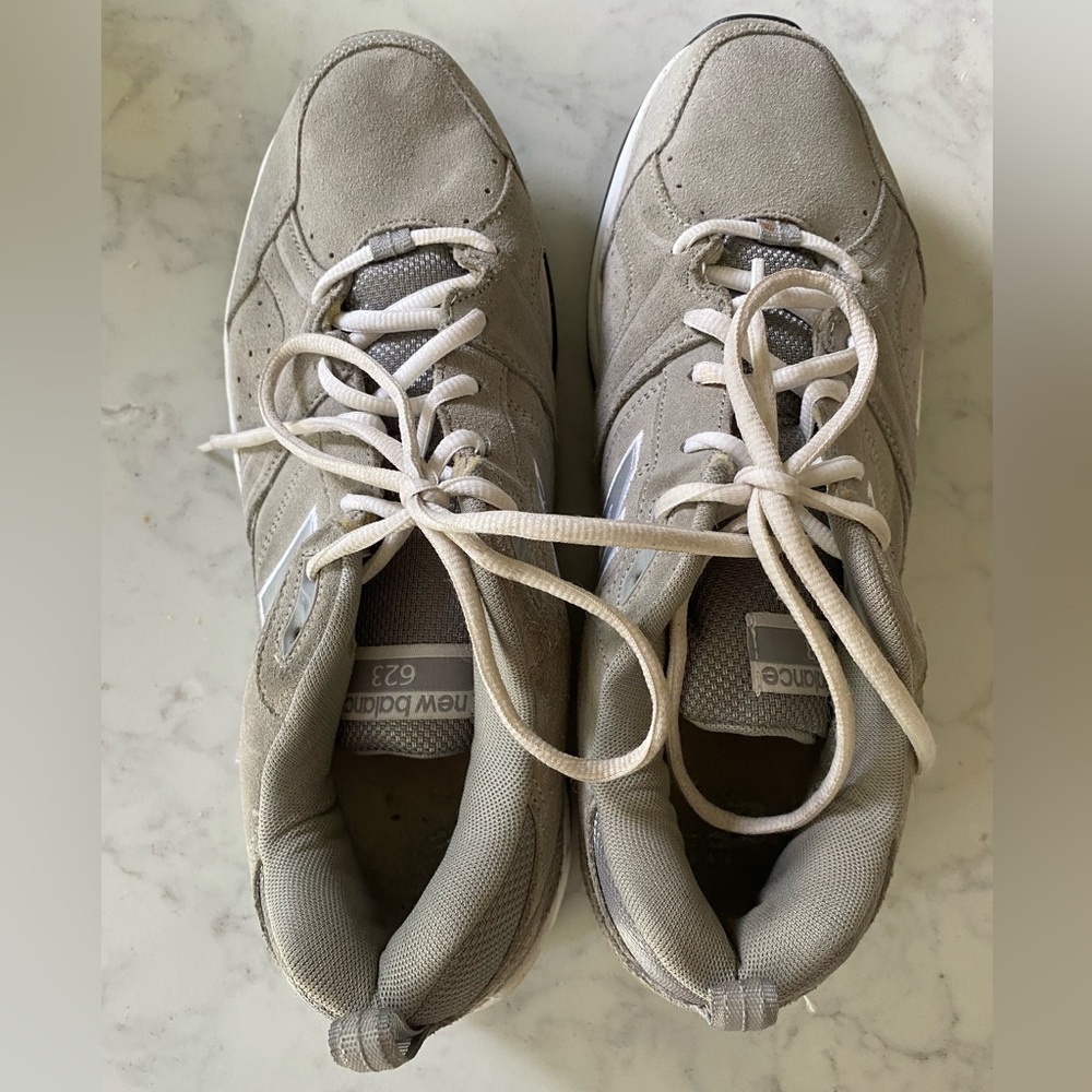 New Balance 623 Gray and White Mens Sneakers 11.5
